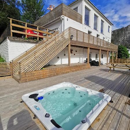 Apartamento Waterfront Senja Torsken Exterior foto